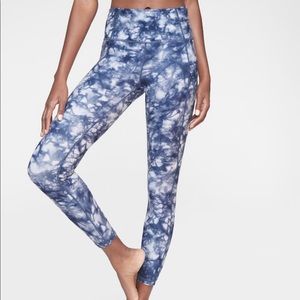 Tie Dye Salutation 7/8 Tight In Powervita